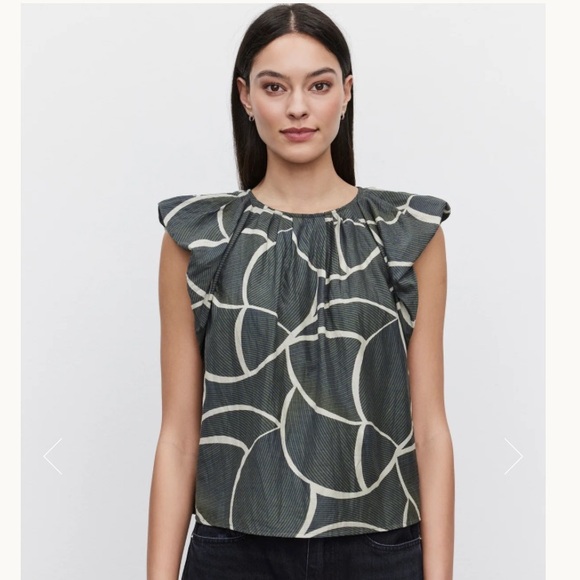 Velvet Graham & Spencer Camille silk top NWT - Picture 1 of 6
